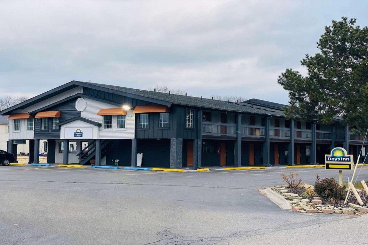 Days Inn And Suites By Wyndham Port Huron Zewnętrze zdjęcie
