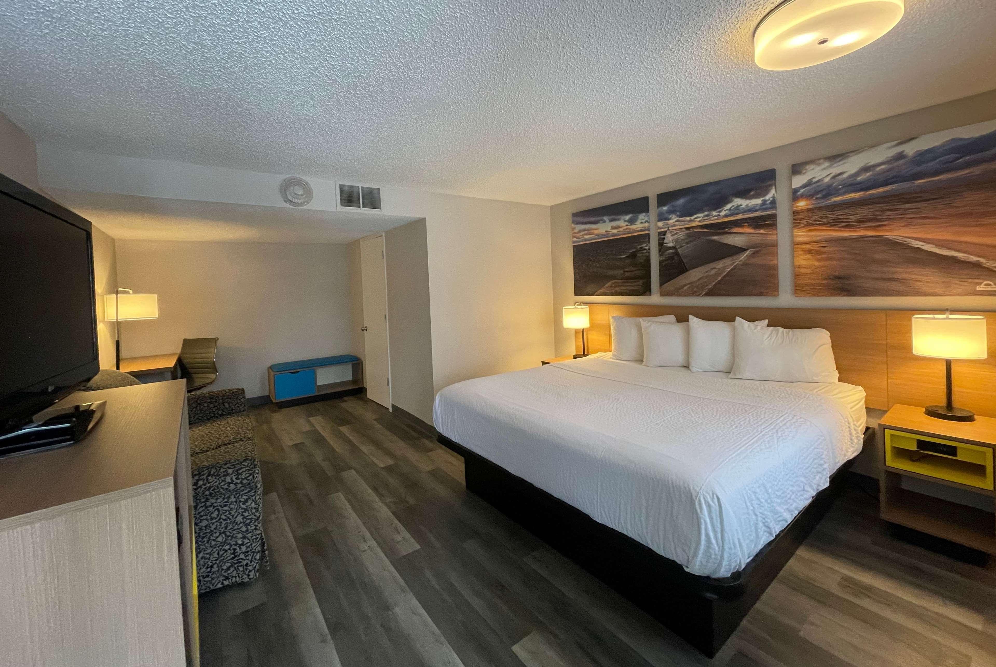 Days Inn And Suites By Wyndham Port Huron Zewnętrze zdjęcie